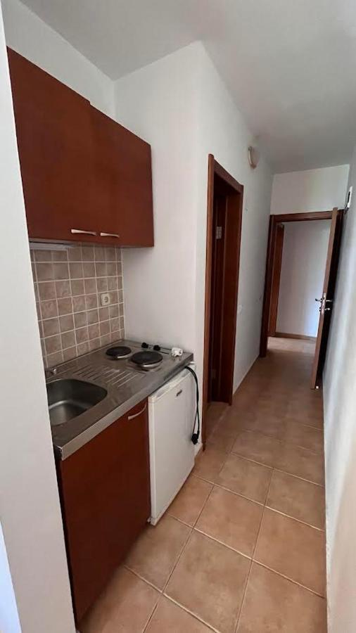 Hotel Buzuku House Ulcinj Esterno foto