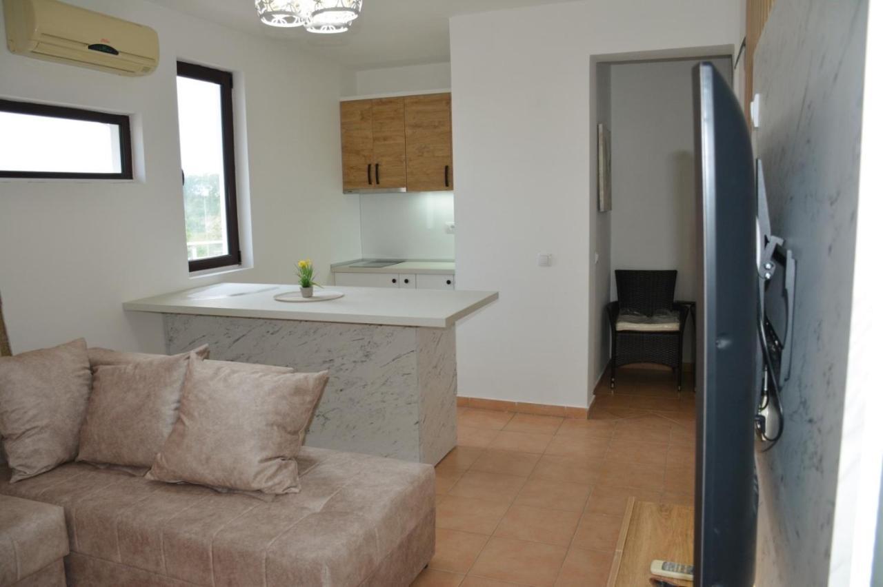 Hotel Buzuku House Ulcinj Esterno foto