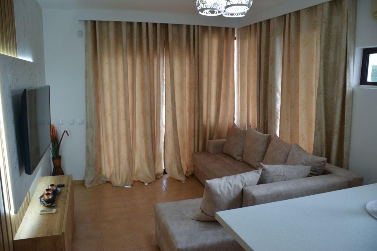 Hotel Buzuku House Ulcinj Esterno foto
