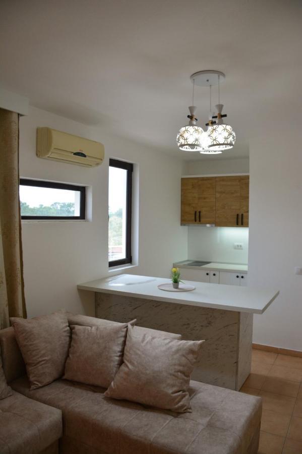 Hotel Buzuku House Ulcinj Esterno foto